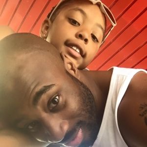 Meet your Posher, Dee